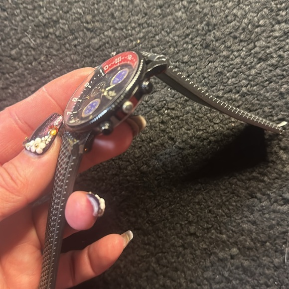 Men’s Watch - Picture 5 of 6